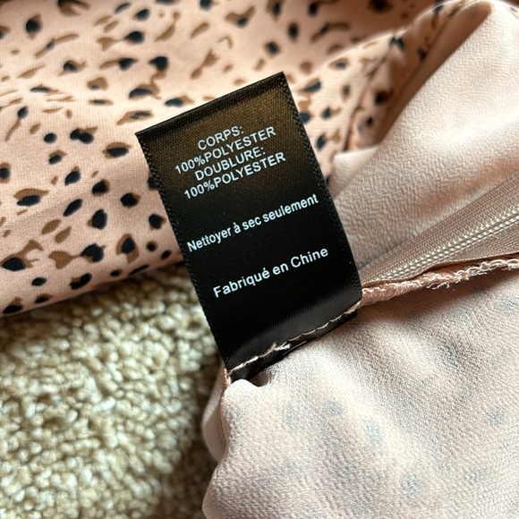 Astr the Label animal print v neck puff long sleeve top size L - Picture 6 of 8